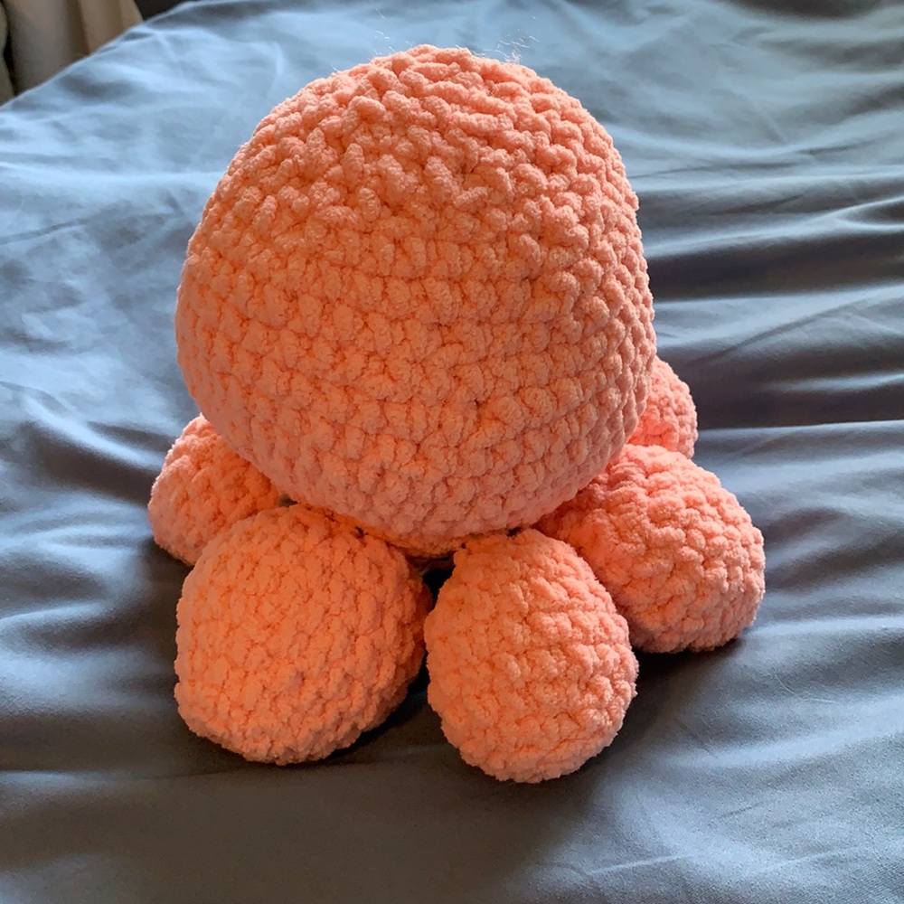 small crocheted octopus, pink
